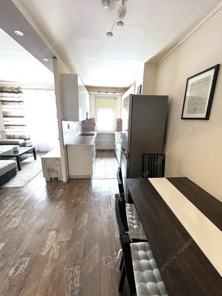 Kiadó albérlet 240000 Ft/hó áron: Budapest, XIII. kerület  Újpalotai út. Mérete: 54 nm, 1 szobás | Alberlet.hu - 6630152