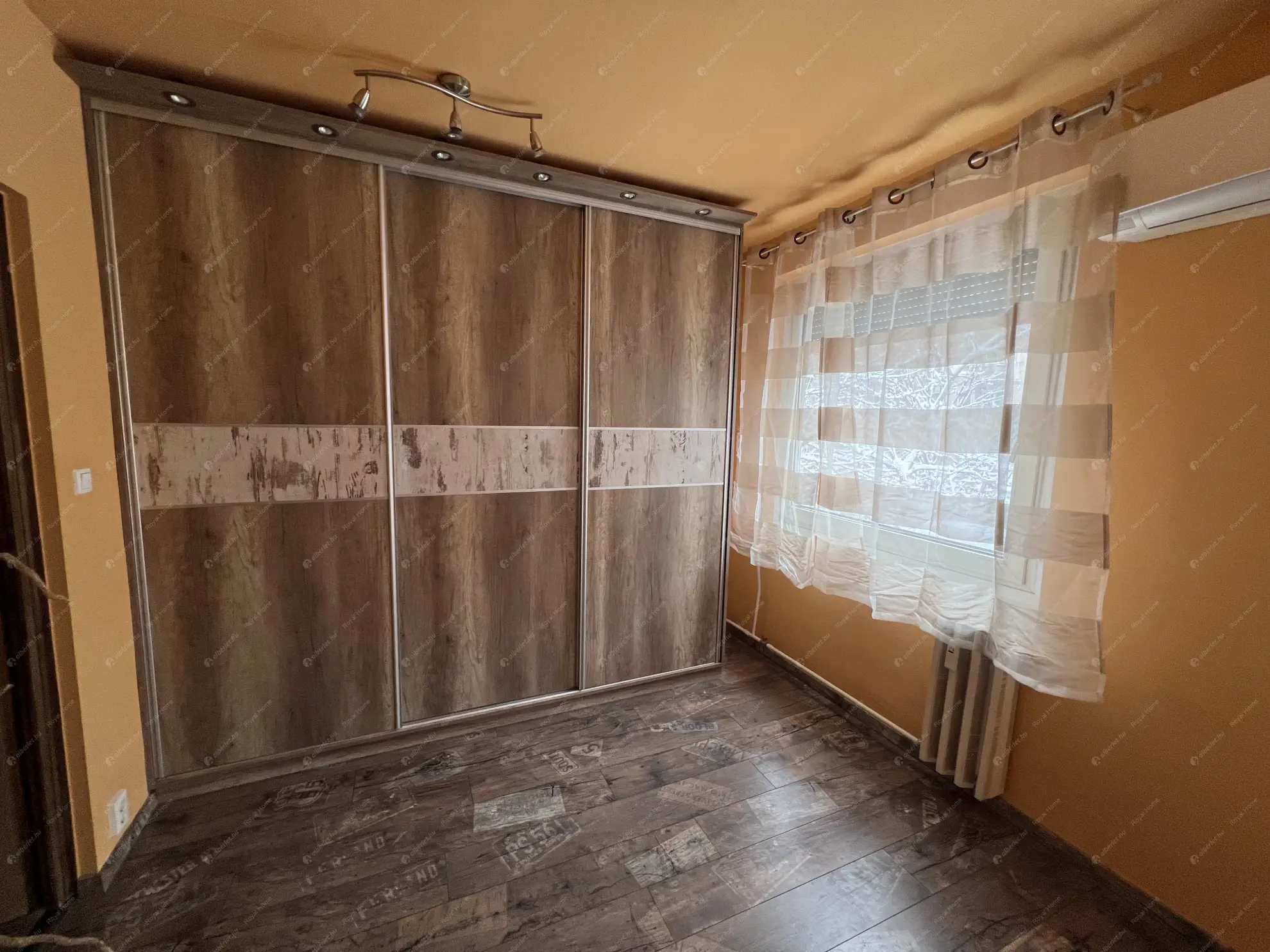 Kiadó albérlet 240000 Ft/hó áron: Budapest, XIII. kerület  Újpalotai út. Mérete: 54 nm, 2 szobás | Alberlet.hu - 6630574