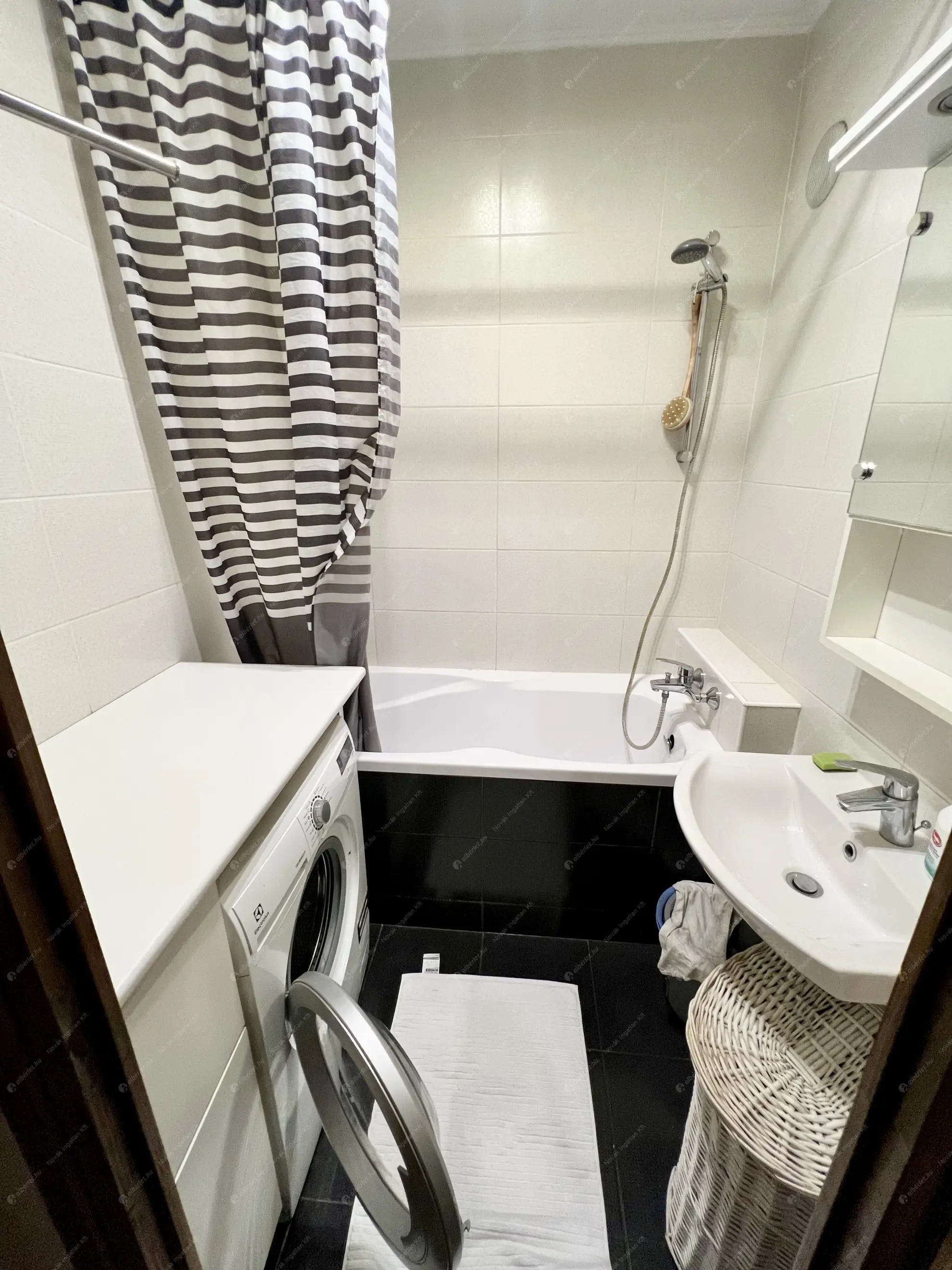 Kiadó albérlet 240000 Ft/hó áron: Budapest, XIII. kerület  Újpalotai út. Mérete: 54 nm, 2 szobás | Alberlet.hu - 6630581