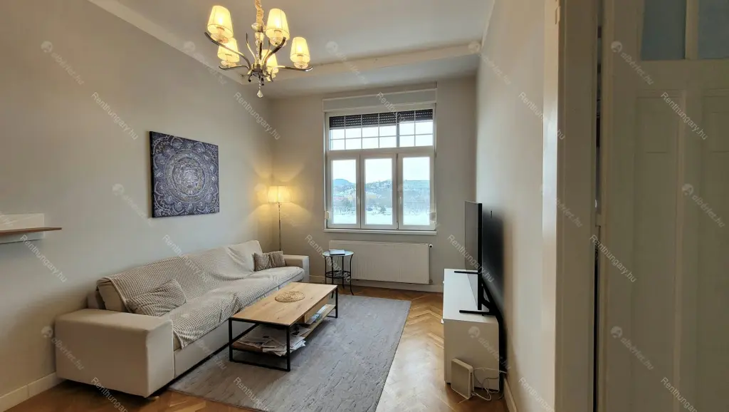 Kiadó albérlet 350000 Ft/hó áron: Budapest, XIII. kerület  Újpesti  rakpart . Mérete: 67 nm, 2 szobás | Alberlet.hu - 6678517