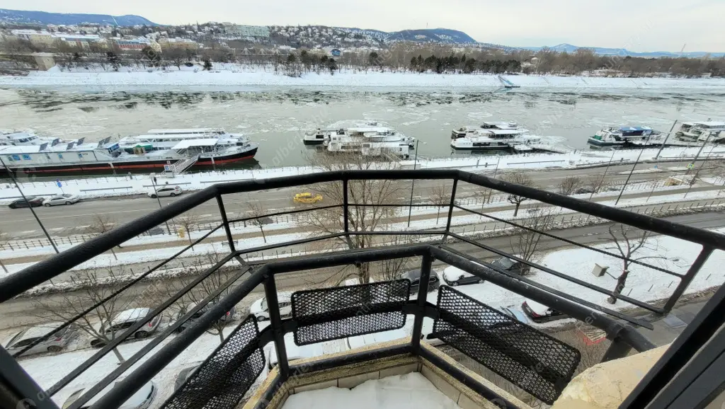 Kiadó albérlet 386000 Ft/hó áron: Budapest, XIII. kerület  Újpesti  rakpart . Mérete: 77 nm, 2 szobás | Alberlet.hu - 6622476