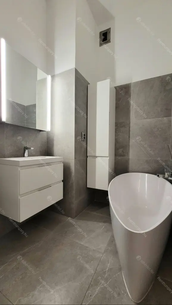 Kiadó albérlet 345000 Ft/hó áron: Budapest, XIII. kerület  Újpesti  rakpart . Mérete: 77 nm, 2 szobás | Alberlet.hu - 6651201