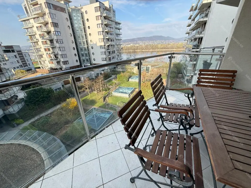 Kiadó albérlet 695000 Ft/hó áron: Budapest, XIII. kerület  Úszódaru utca. Mérete: 120 nm, 4 szobás | Alberlet.hu - 6697785