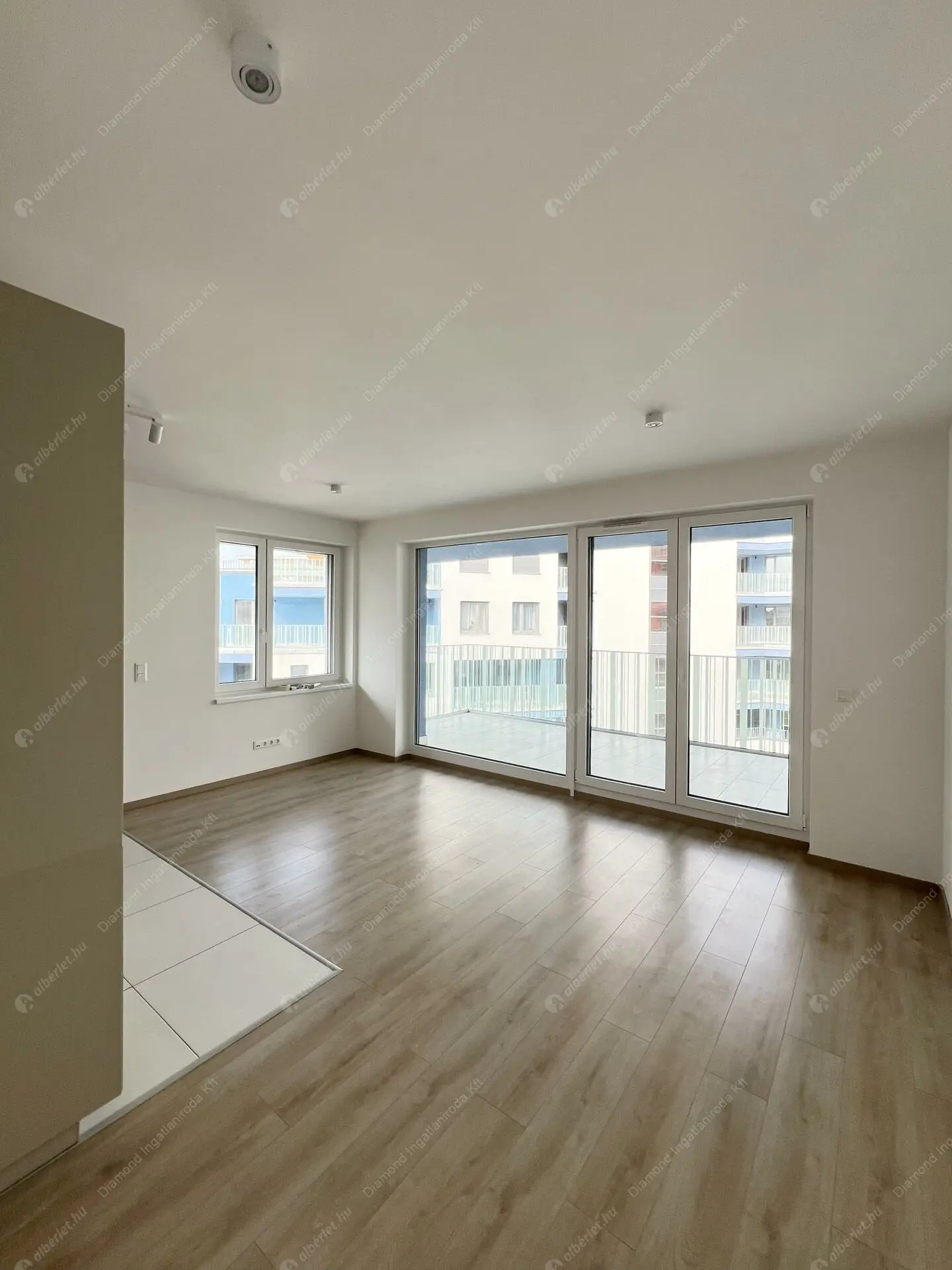 Kiadó albérlet 270000 Ft/hó áron: Budapest, XIII. kerület  Úszódaru utca. Mérete: 31 nm, 1 szobás | Alberlet.hu - 6496131