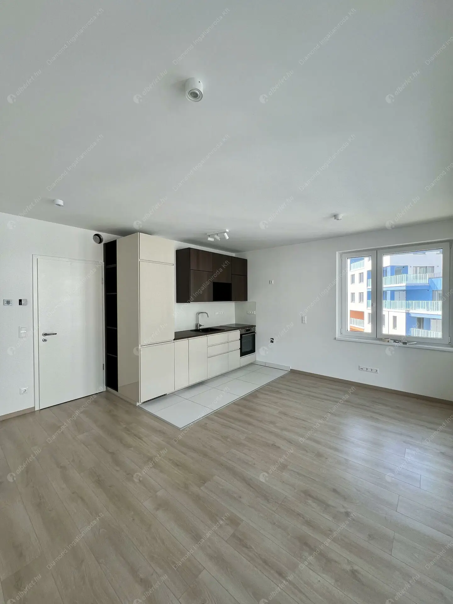 Kiadó albérlet 270000 Ft/hó áron: Budapest, XIII. kerület  Úszódaru utca. Mérete: 31 nm, 1 szobás | Alberlet.hu - 6496132