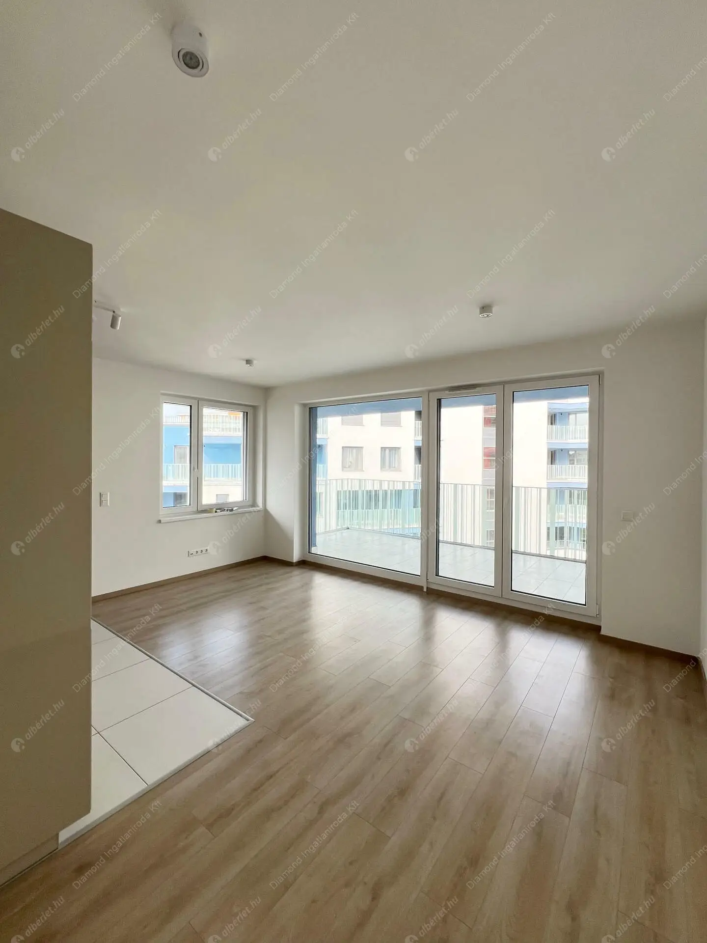 Kiadó albérlet 270000 Ft/hó áron: Budapest, XIII. kerület  Úszódaru utca. Mérete: 31 nm, 1 szobás | Alberlet.hu - 6496140