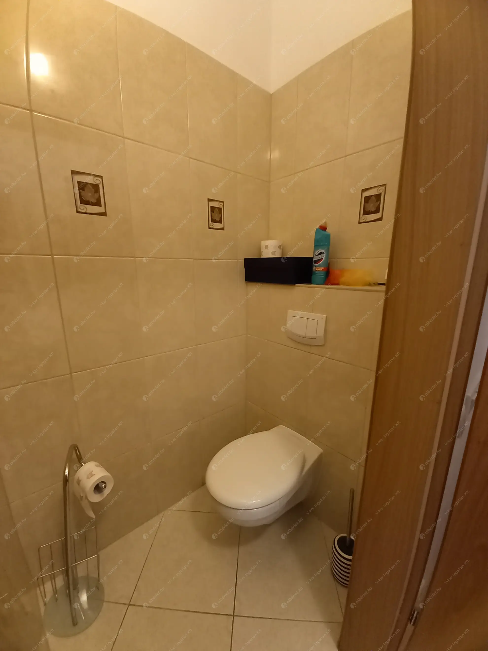 Kiadó albérlet 330000 Ft/hó áron: Budapest, XIII. kerület  Úszódaru utca. Mérete: 51 nm, 2 szobás | Alberlet.hu - 6578817