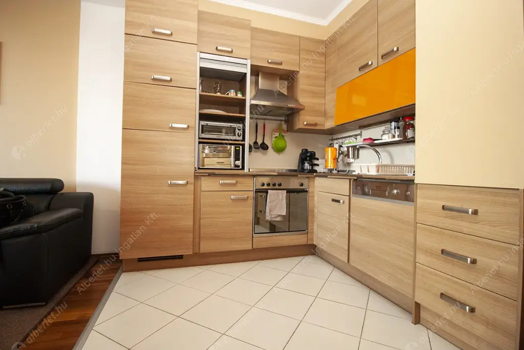 Kiadó albérlet 330000 Ft/hó áron: Budapest, XIII. kerület  Úszódaru utca. Mérete: 51 nm, 2 szobás | Alberlet.hu - 6602602