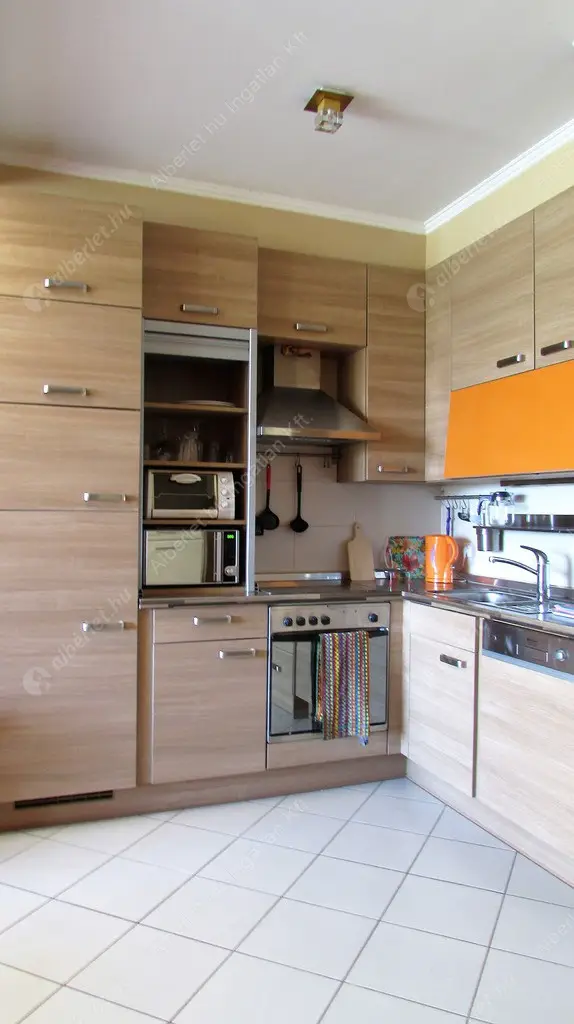 Kiadó albérlet 330000 Ft/hó áron: Budapest, XIII. kerület  Úszódaru utca. Mérete: 51 nm, 2 szobás | Alberlet.hu - 6602607