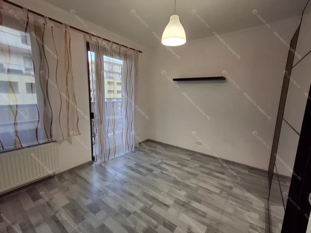 Kiadó albérlet 360000 Ft/hó áron: Budapest, XIII. kerület  Úszódaru utca. Mérete: 58 nm, 3 szobás | Alberlet.hu - 6677034