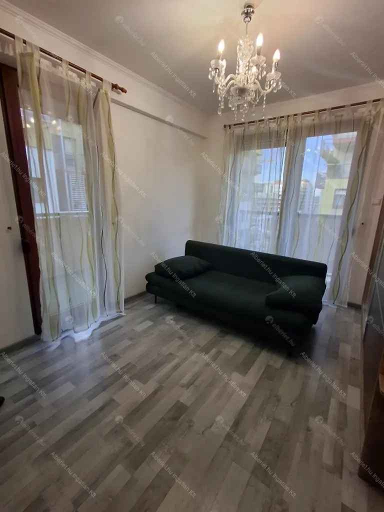 Kiadó albérlet 360000 Ft/hó áron: Budapest, XIII. kerület  Úszódaru utca. Mérete: 58 nm, 3 szobás | Alberlet.hu - 6677039