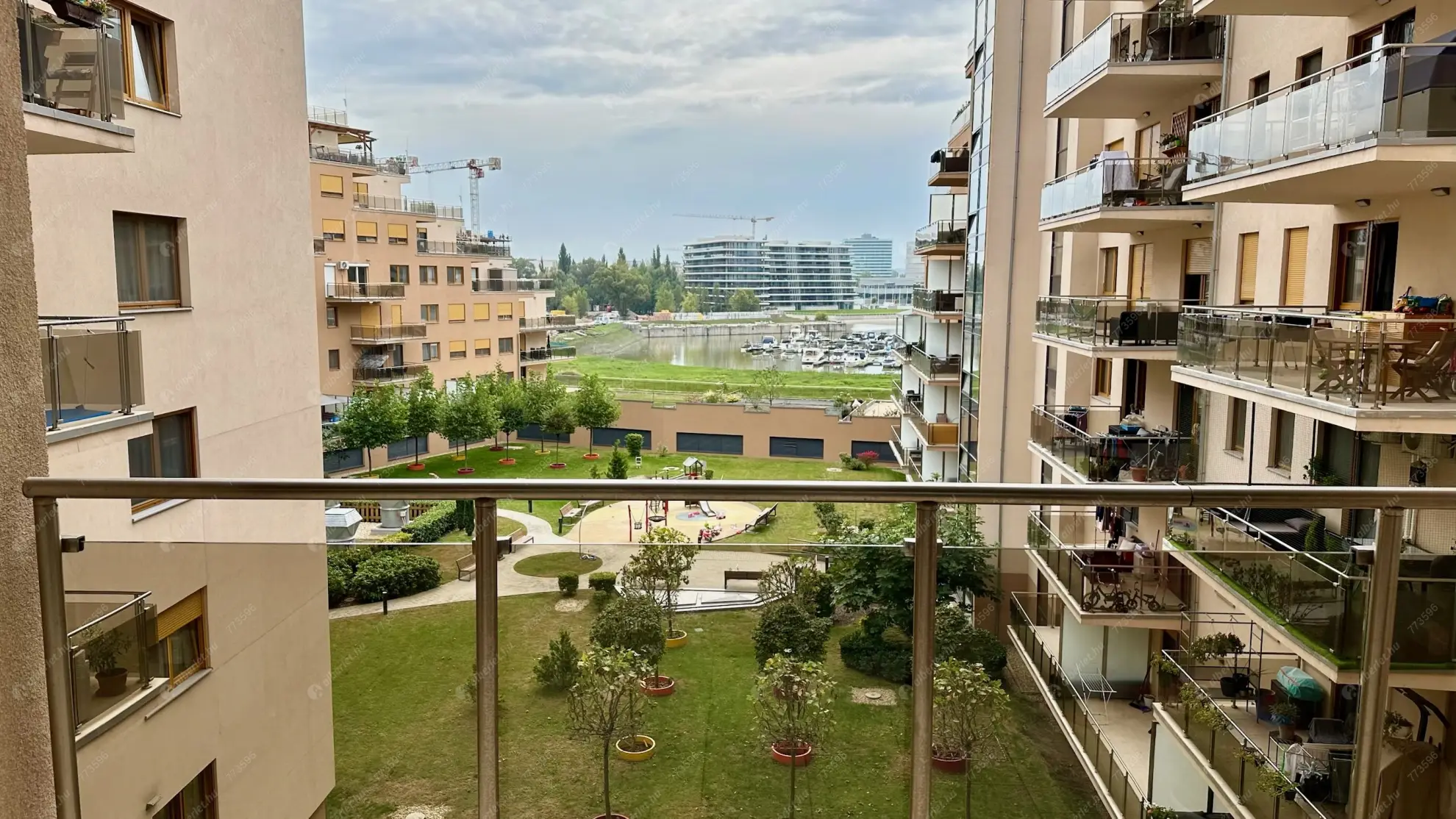 Kiadó albérlet 450000 Ft/hó áron: Budapest, XIII. kerület  Úszódaru utca. Mérete: 72 nm, 3 szobás | Alberlet.hu - 6633708