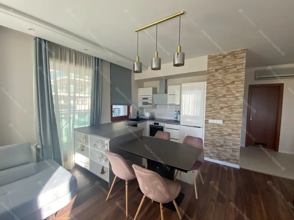 Kiadó albérlet 699000 Ft/hó áron: Budapest, XIII. kerület  Úszódaru utca. Mérete: 95 nm, 3 szobás | Alberlet.hu - 6669954