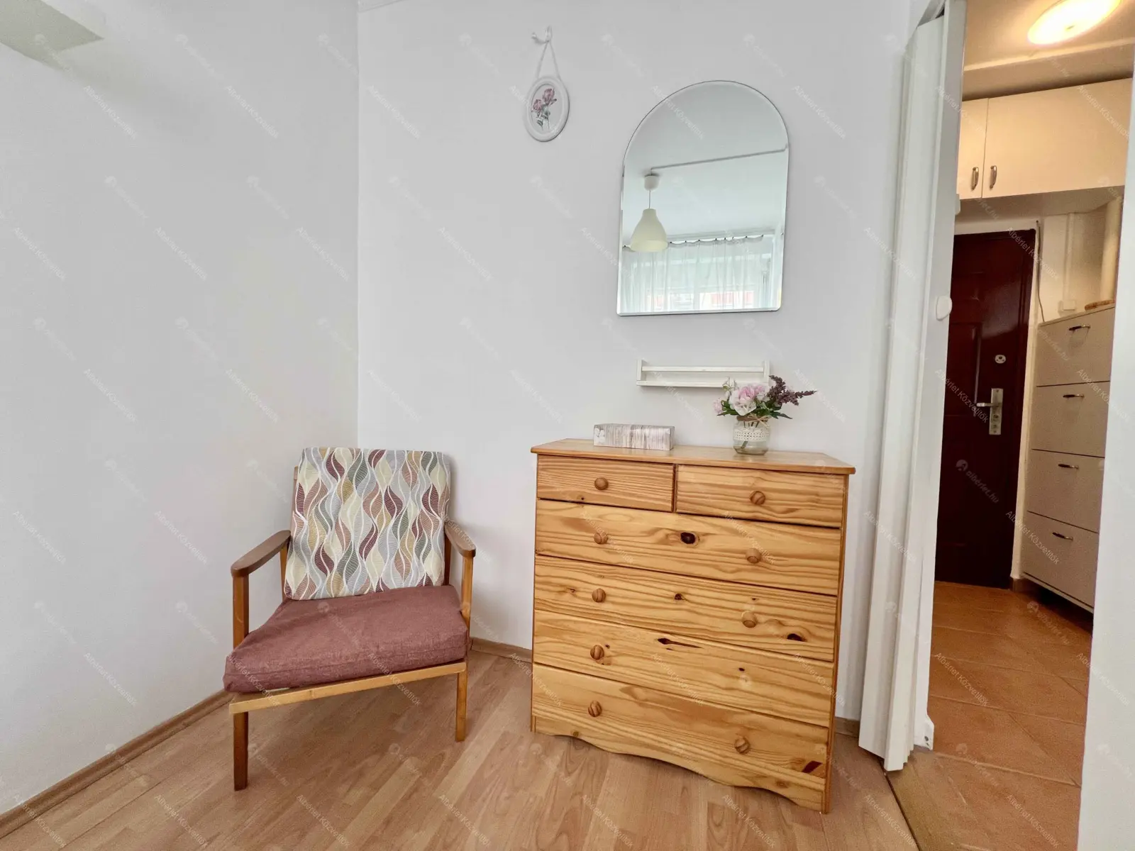 Kiadó albérlet 215000 Ft/hó áron: Budapest, XIII. kerület  Üteg utca. Mérete: 37 nm, 1 szobás | Alberlet.hu - 6658462