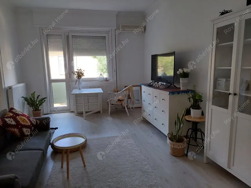 Kiadó albérlet 275000 Ft/hó áron: Budapest, XIII. kerület  Üteg utca. Mérete: 67 nm, 2 szobás | Alberlet.hu - 6630215