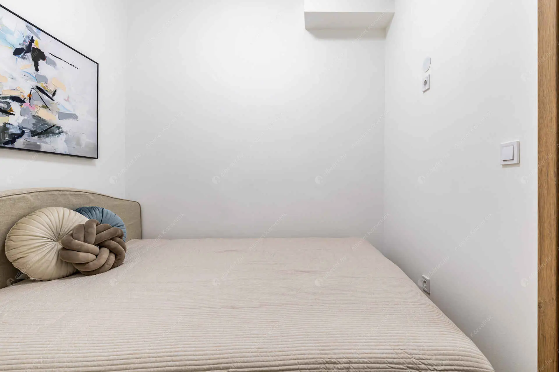 Kiadó albérlet 250000 Ft/hó áron: Budapest, XIII. kerület  Váci út. Mérete: 42 nm, 2 szobás | Alberlet.hu - 6589326