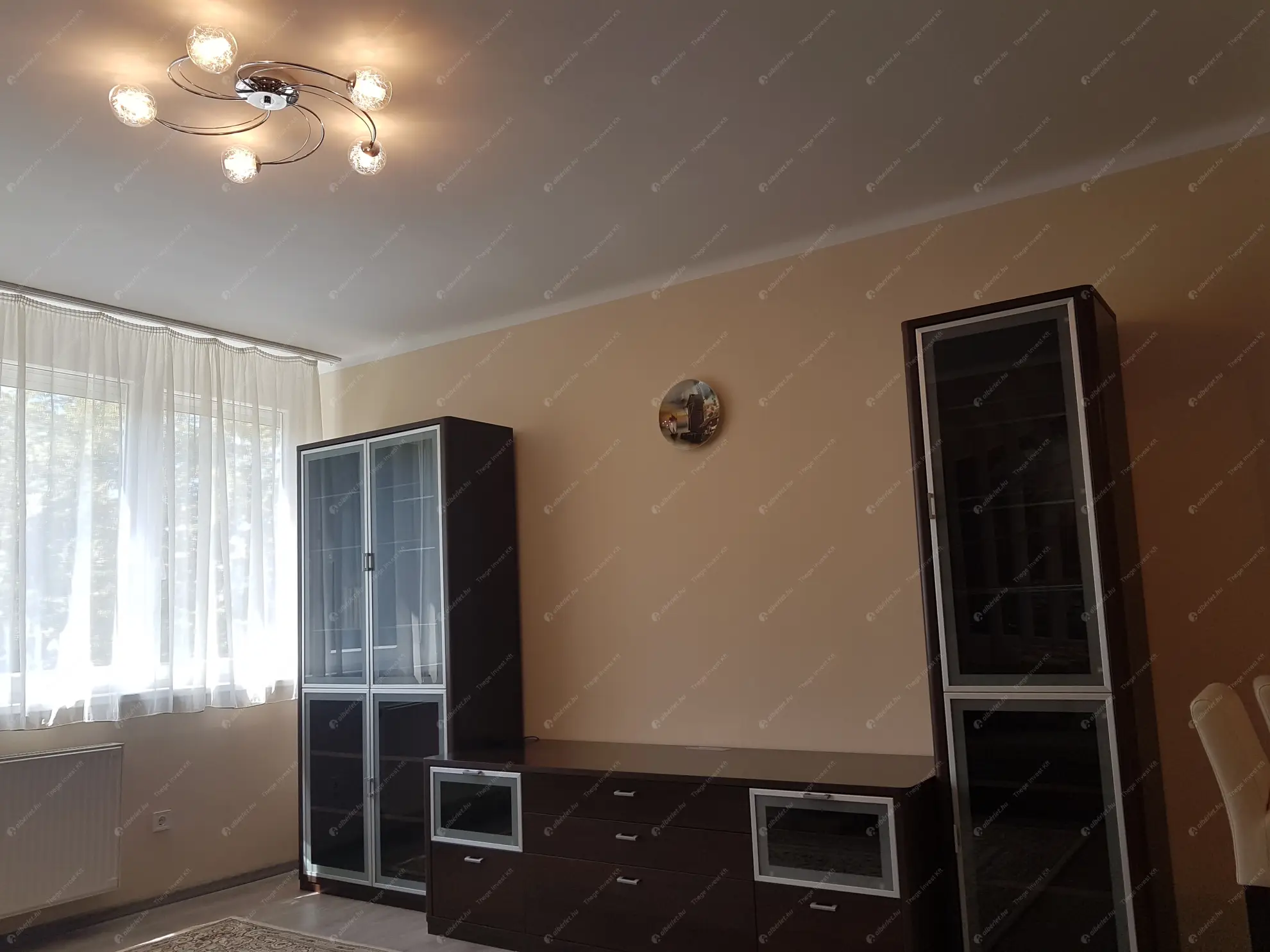 Kiadó albérlet 250000 Ft/hó áron: Budapest, XIII. kerület  Váci út. Mérete: 45 nm, 2 szobás | Alberlet.hu - 6611356