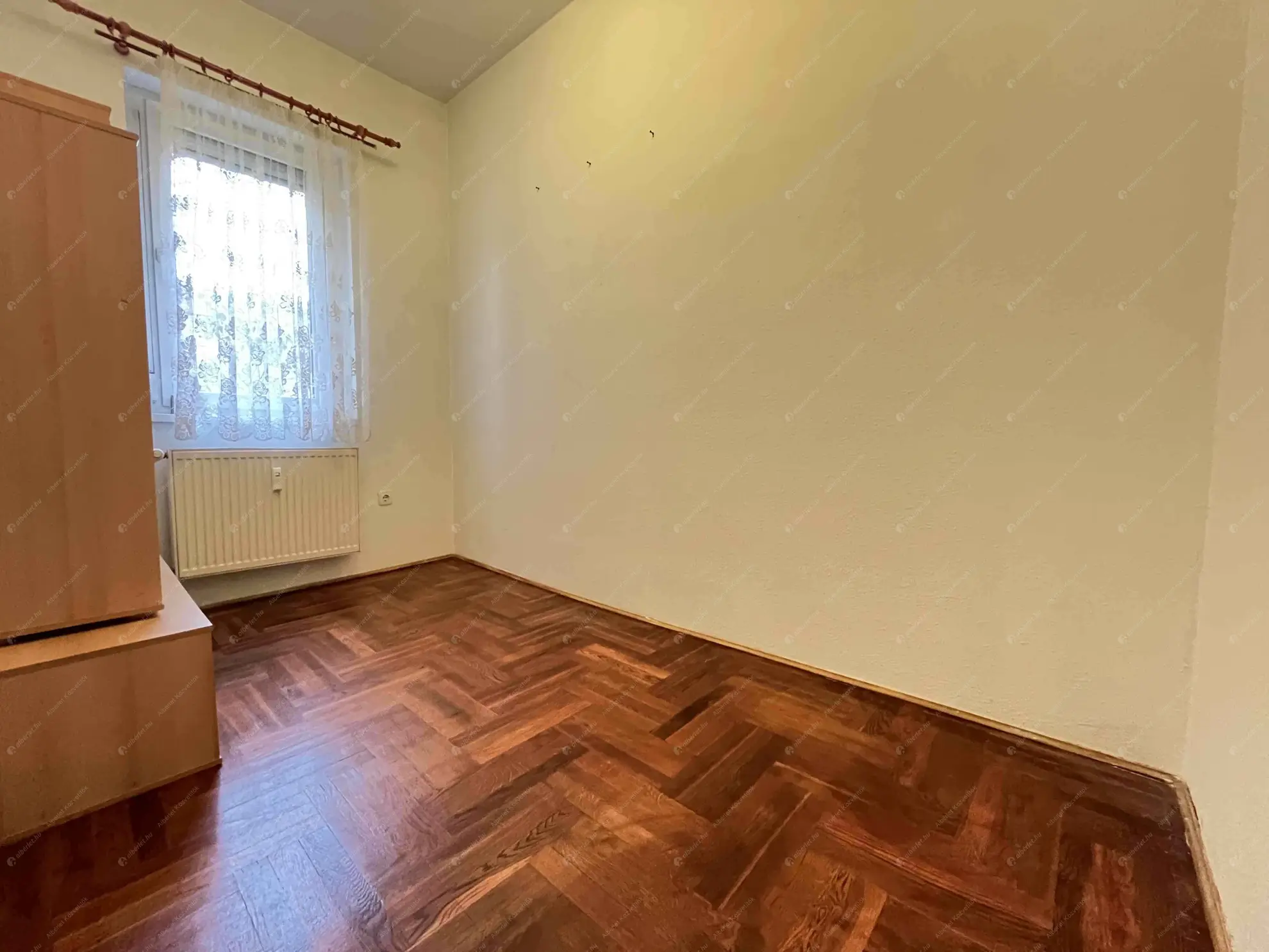 Kiadó albérlet 240000 Ft/hó áron: Budapest, XIII. kerület  Váci út. Mérete: 47 nm, 2 szobás | Alberlet.hu - 6592735