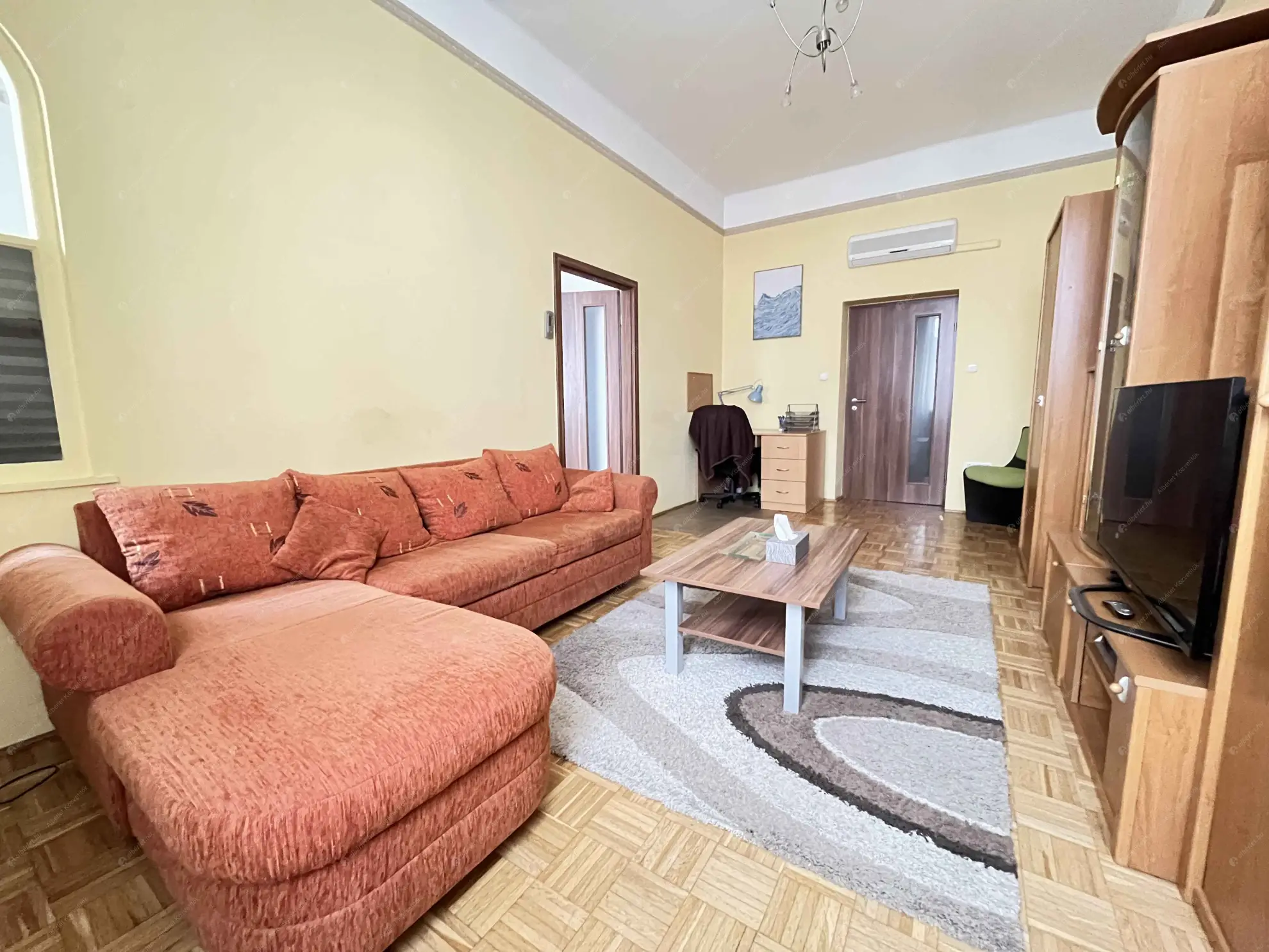 Kiadó albérlet 250000 Ft/hó áron: Budapest, XIII. kerület  Váci út. Mérete: 50 nm, 1 szobás | Alberlet.hu - 6625993