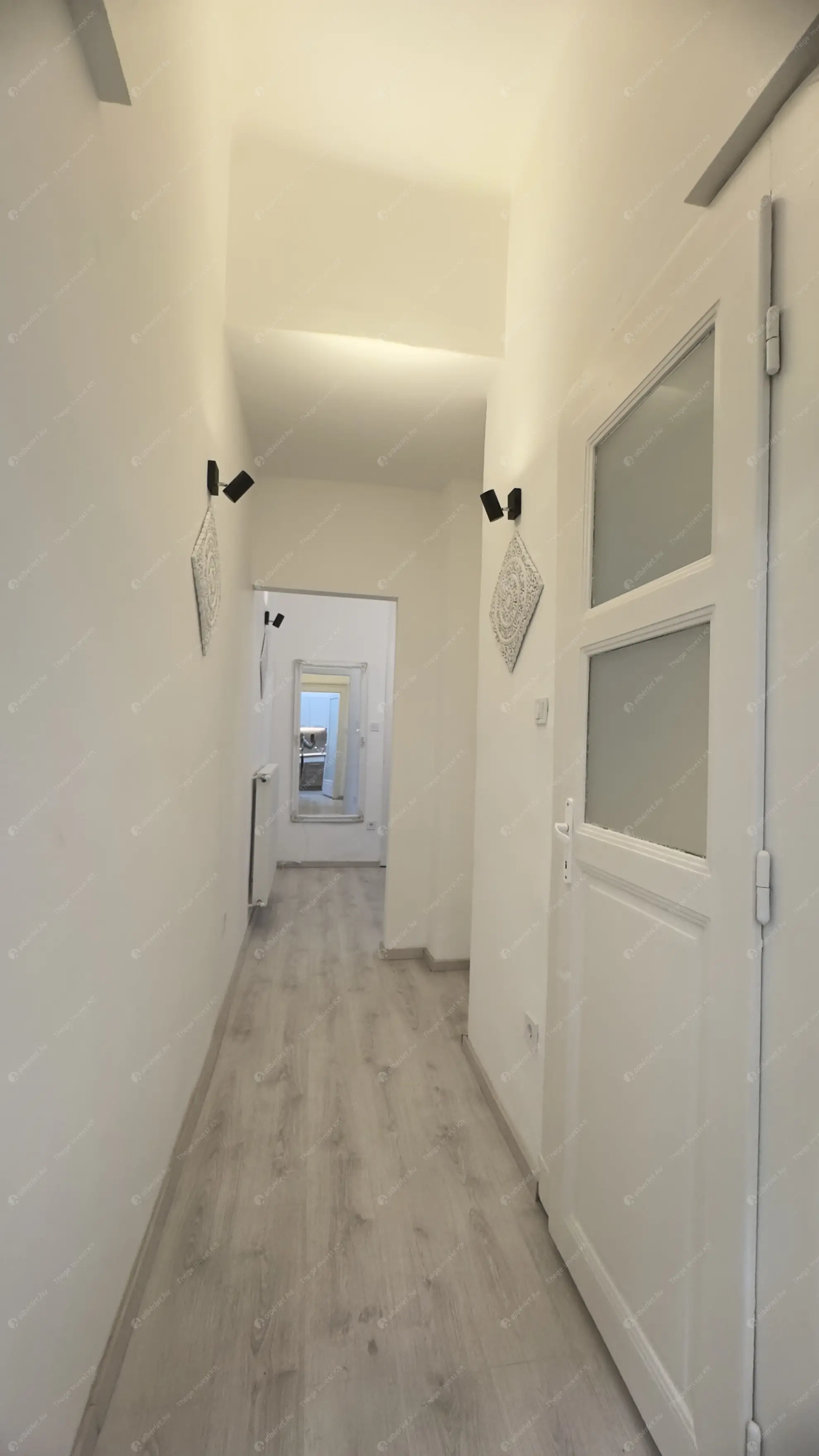 Kiadó albérlet 370000 Ft/hó áron: Budapest, XIII. kerület  Váci út. Mérete: 54 nm, 3 szobás | Alberlet.hu - 6569149