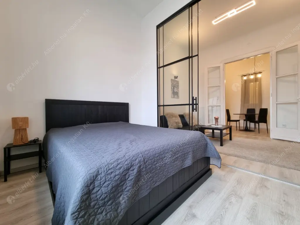 Kiadó albérlet 370000 Ft/hó áron: Budapest, XIII. kerület  Váci út. Mérete: 54 nm, 2 szobás | Alberlet.hu - 6570961