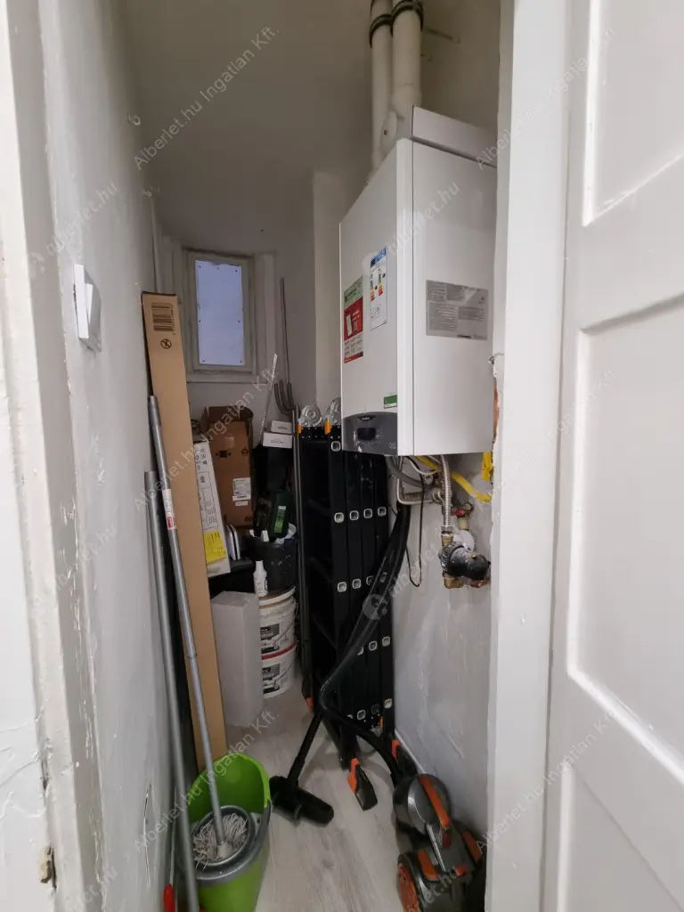 Kiadó albérlet 370000 Ft/hó áron: Budapest, XIII. kerület  Váci út. Mérete: 54 nm, 2 szobás | Alberlet.hu - 6570979