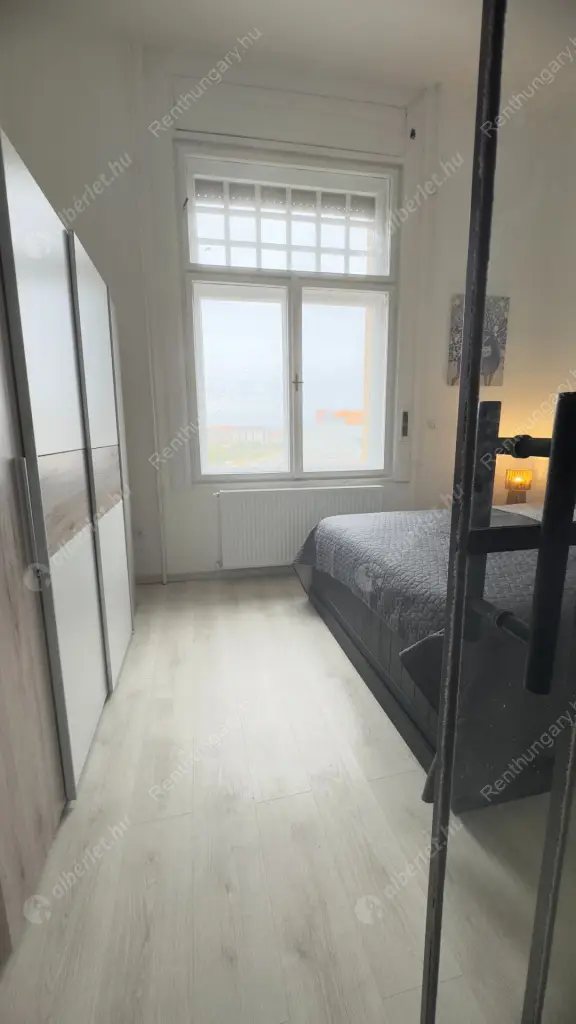 Kiadó albérlet 370000 Ft/hó áron: Budapest, XIII. kerület  Váci út. Mérete: 54 nm, 2 szobás | Alberlet.hu - 6574488