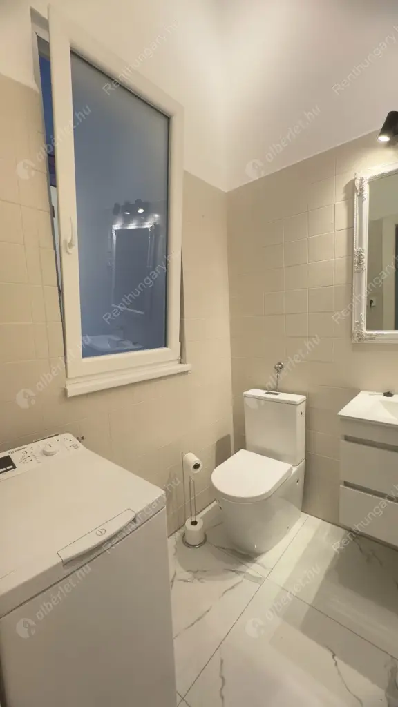 Kiadó albérlet 370000 Ft/hó áron: Budapest, XIII. kerület  Váci út. Mérete: 54 nm, 2 szobás | Alberlet.hu - 6574492