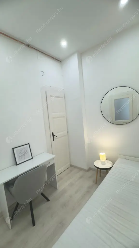 Kiadó albérlet 370000 Ft/hó áron: Budapest, XIII. kerület  Váci út. Mérete: 54 nm, 2 szobás | Alberlet.hu - 6574495