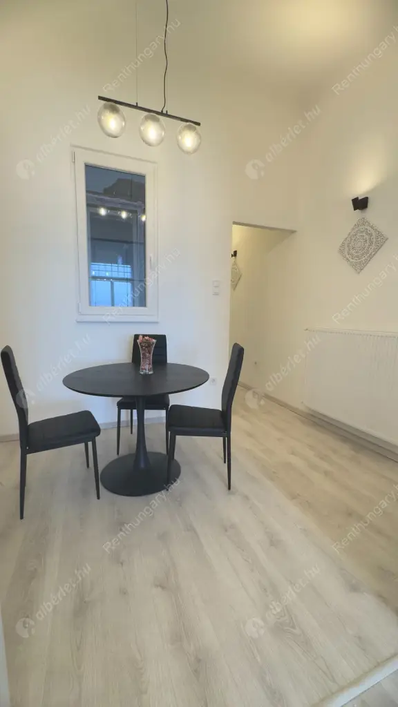 Kiadó albérlet 340000 Ft/hó áron: Budapest, XIII. kerület  Váci út. Mérete: 54 nm, 2 szobás | Alberlet.hu - 6595973