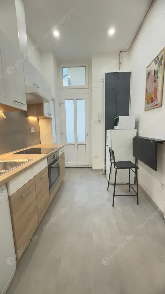 Kiadó albérlet 340000 Ft/hó áron: Budapest, XIII. kerület  Váci út. Mérete: 54 nm, 2 szobás | Alberlet.hu - 6595981