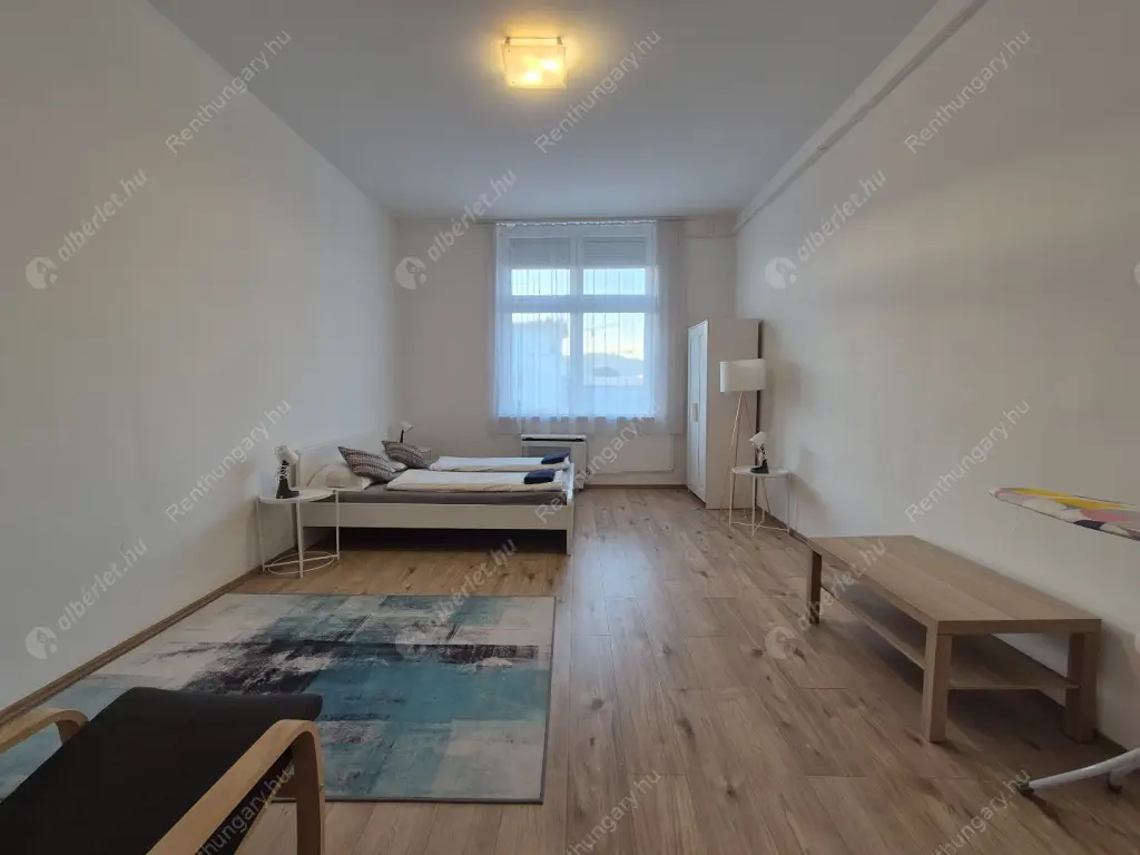 Kiadó albérlet 279000 Ft/hó áron: Budapest, XIII. kerület  Váci út. Mérete: 75 nm, 2 szobás | Alberlet.hu - 6549454