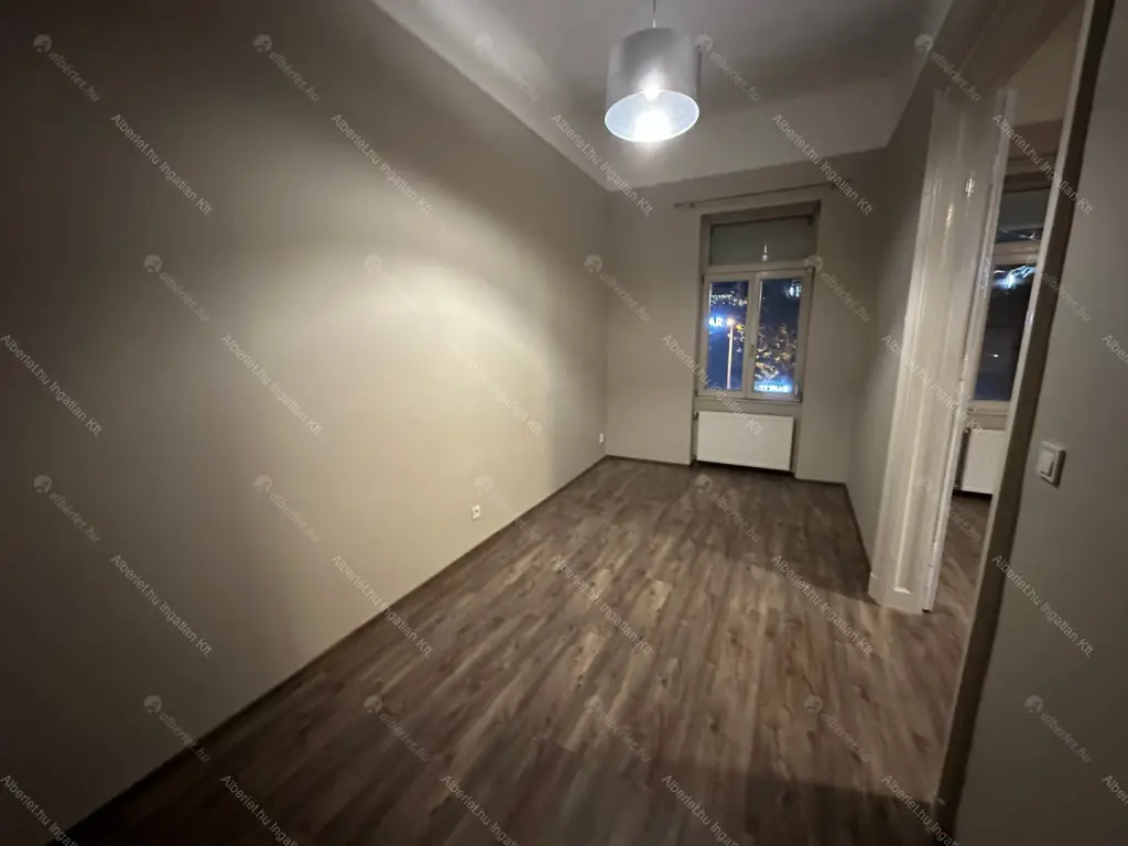 Kiadó albérlet 380000 Ft/hó áron: Budapest, XIII. kerület  Váci út. Mérete: 80 nm, 3 szobás | Alberlet.hu - 6681858