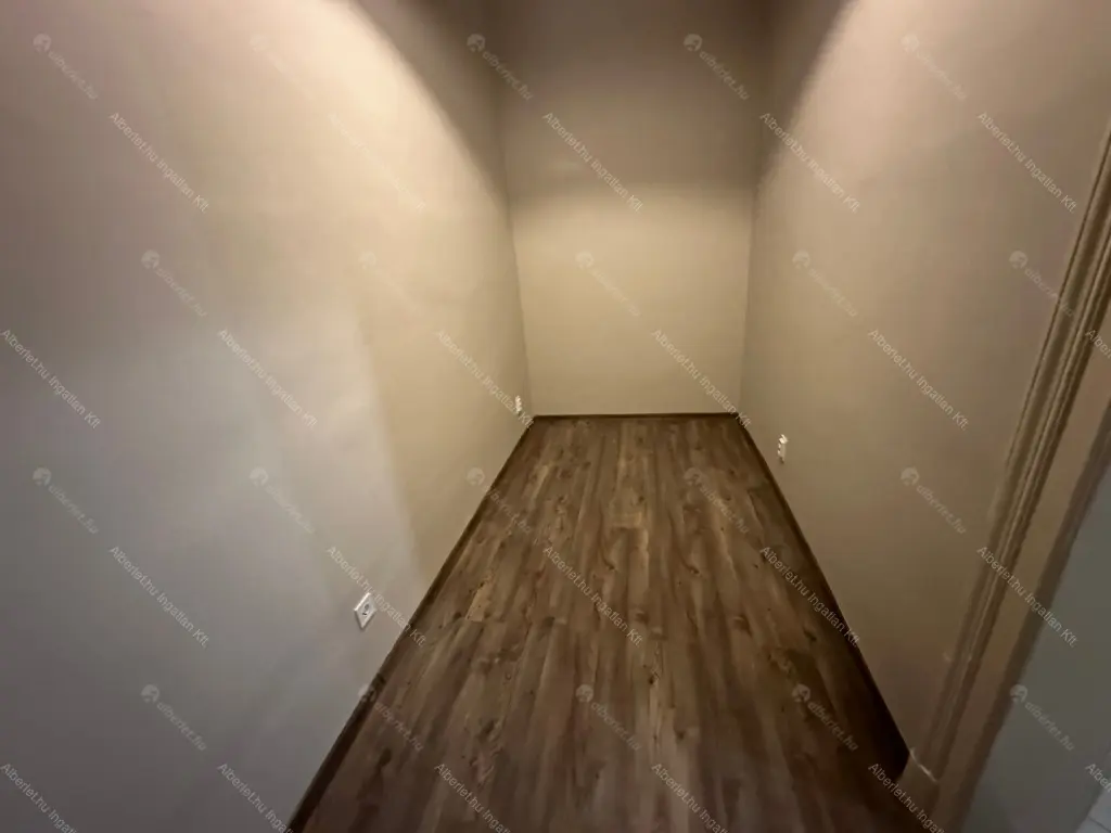 Kiadó albérlet 380000 Ft/hó áron: Budapest, XIII. kerület  Váci út. Mérete: 80 nm, 3 szobás | Alberlet.hu - 6681864