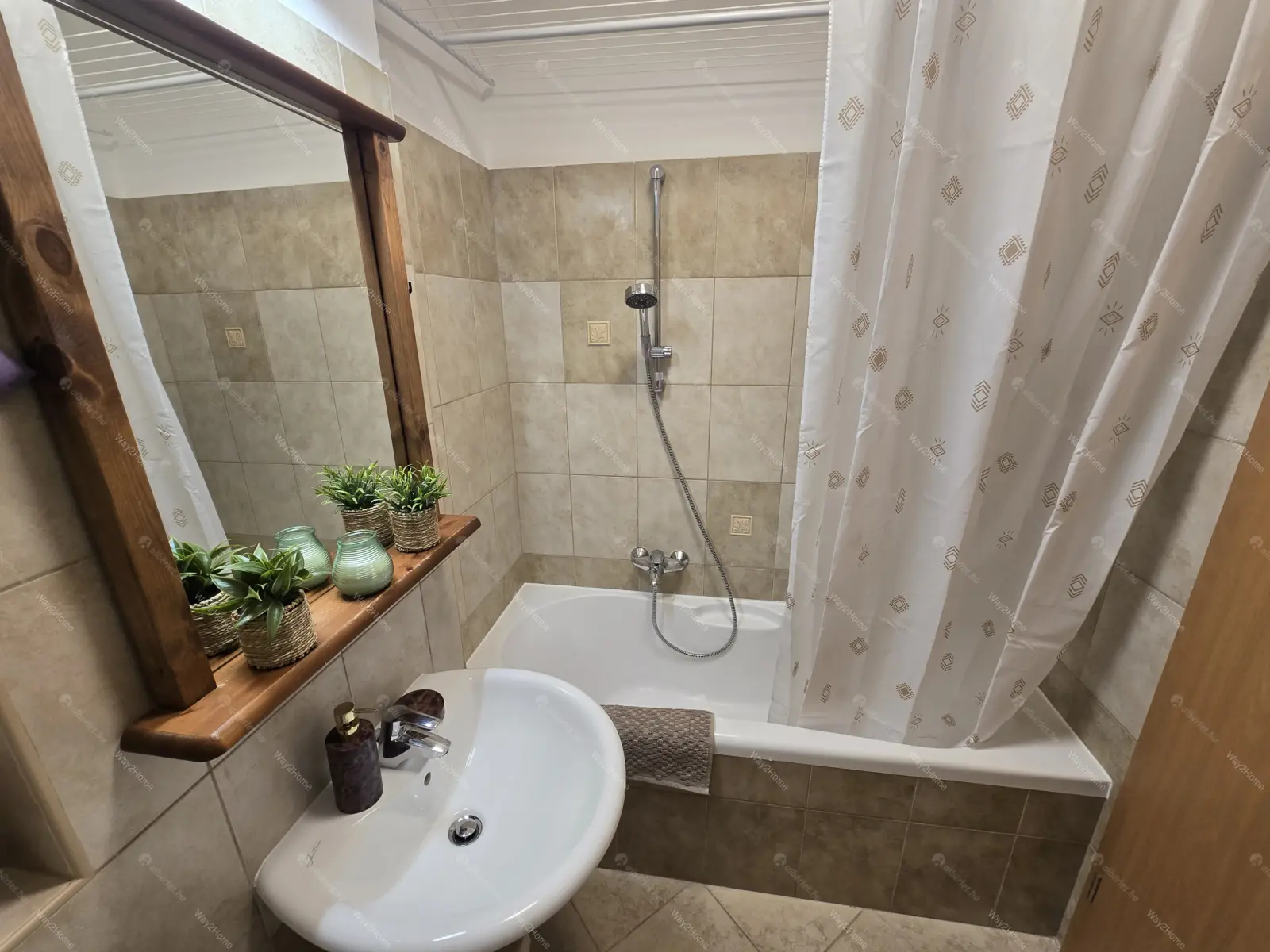 Kiadó albérlet 249000 Ft/hó áron: Budapest, XIII. kerület  Véső utca. Mérete: 32 nm, 1 szobás | Alberlet.hu - 6670955