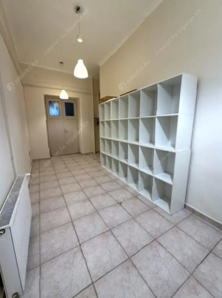 Kiadó albérlet 300000 Ft/hó áron: Budapest, XIII. kerület  Visegrádi utca. Mérete: 100 nm, 3 szobás | Alberlet.hu - 6614639