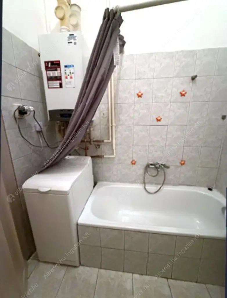 Kiadó albérlet 300000 Ft/hó áron: Budapest, XIII. kerület  Visegrádi utca. Mérete: 100 nm, 3 szobás | Alberlet.hu - 6614644