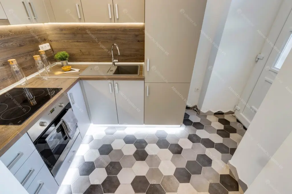 Kiadó albérlet 220000 Ft/hó áron: Budapest, XIII. kerület  Visegrádi utca. Mérete: 24 nm, 1 szobás | Alberlet.hu - 5621401