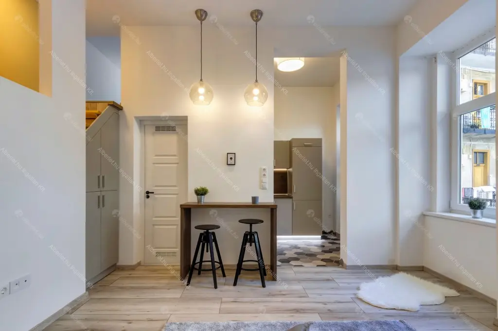 Kiadó albérlet 220000 Ft/hó áron: Budapest, XIII. kerület  Visegrádi utca. Mérete: 24 nm, 1 szobás | Alberlet.hu - 5621403