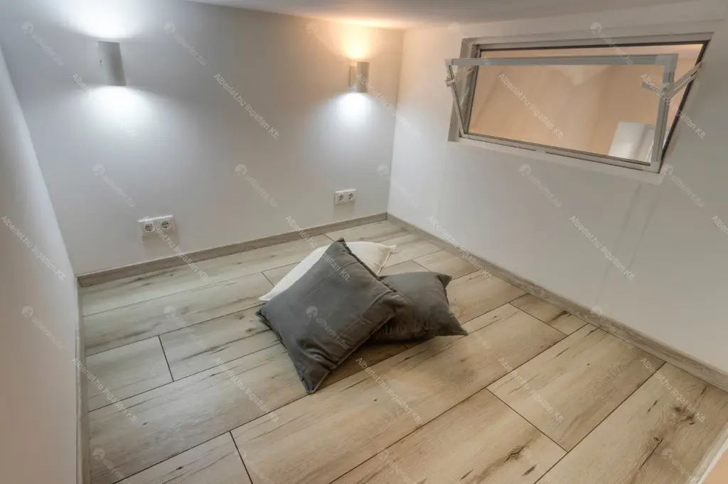 Kiadó albérlet 220000 Ft/hó áron: Budapest, XIII. kerület  Visegrádi utca. Mérete: 24 nm, 1 szobás | Alberlet.hu - 5621414