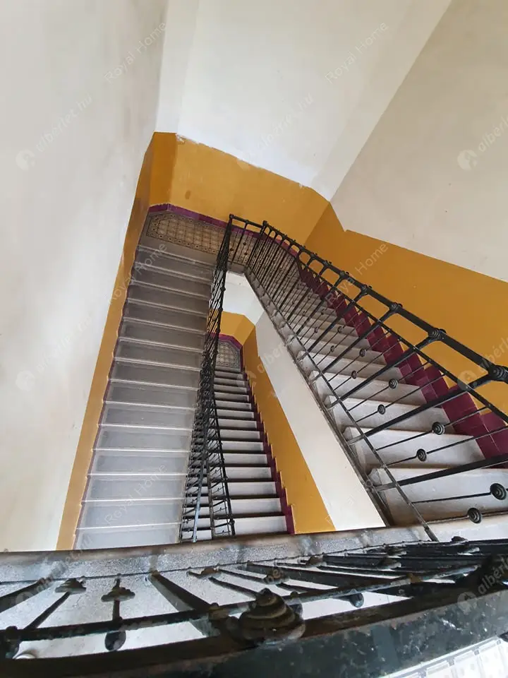 Kiadó albérlet 200000 Ft/hó áron: Budapest, XIII. kerület  Visegrádi utca. Mérete: 25 nm, 1 szobás | Alberlet.hu - 5328511