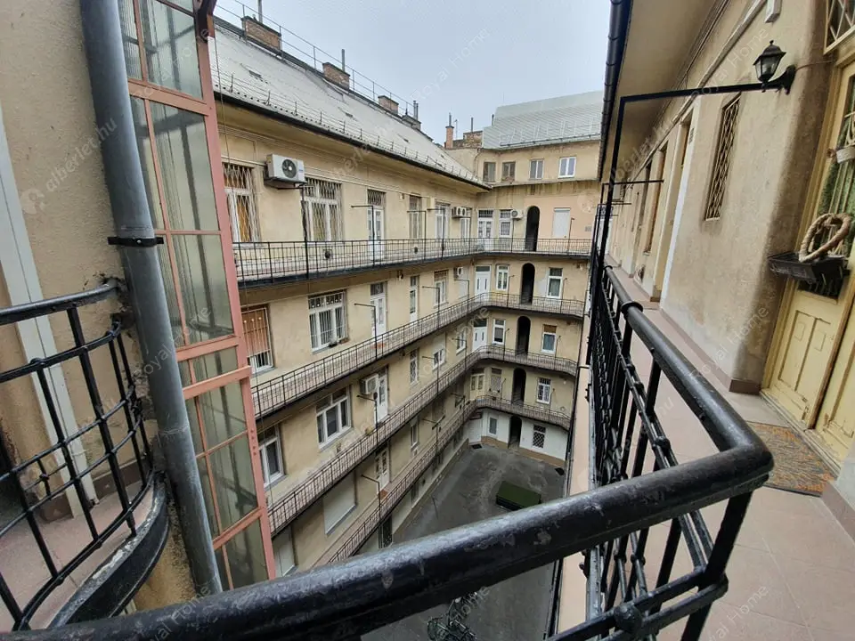 Kiadó albérlet 200000 Ft/hó áron: Budapest, XIII. kerület  Visegrádi utca. Mérete: 25 nm, 1 szobás | Alberlet.hu - 5328515