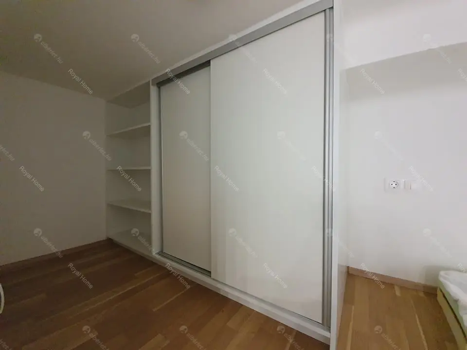 Kiadó albérlet 180000 Ft/hó áron: Budapest, XIII. kerület  Visegrádi utca. Mérete: 25 nm, 1 szobás | Alberlet.hu - 5797458