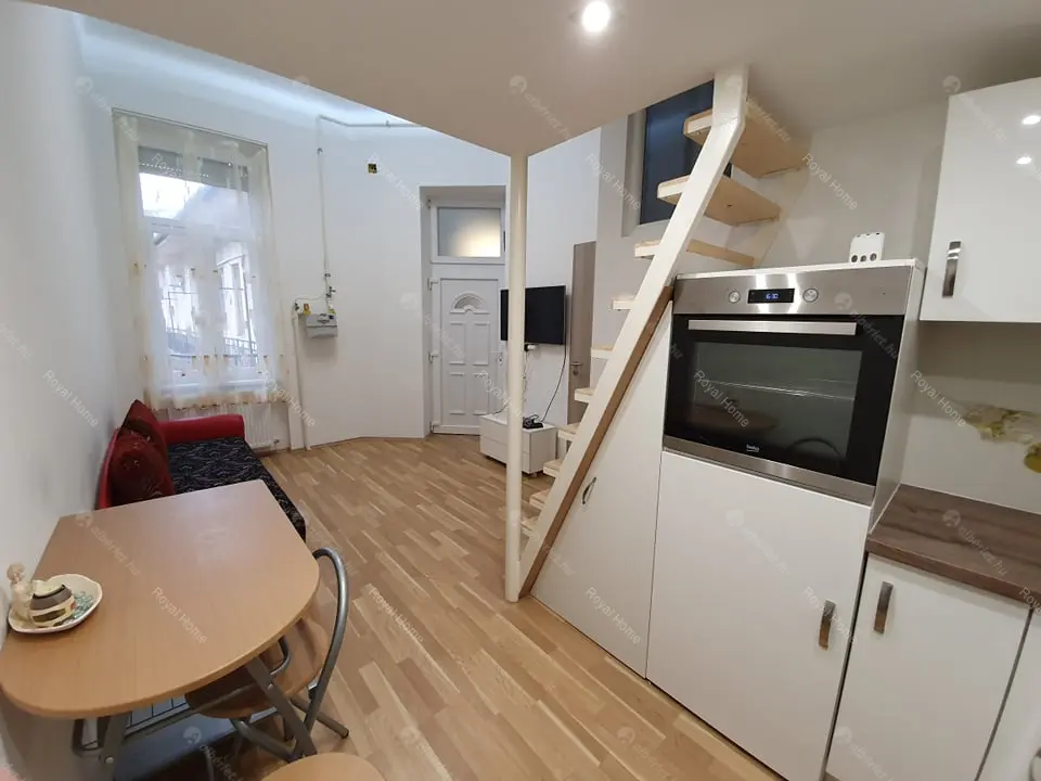 Kiadó albérlet 180000 Ft/hó áron: Budapest, XIII. kerület  Visegrádi utca. Mérete: 25 nm, 1 szobás | Alberlet.hu - 5797459