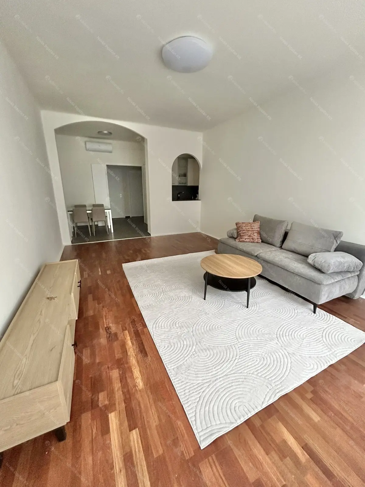 Kiadó albérlet 250000 Ft/hó áron: Budapest, XIII. kerület  Visegrádi utca. Mérete: 39 nm, 1 szobás | Alberlet.hu - 6650154