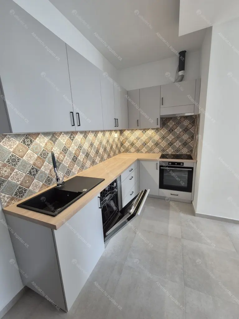 Kiadó albérlet 250000 Ft/hó áron: Budapest, XIII. kerület  Visegrádi utca. Mérete: 40 nm, 1 szobás | Alberlet.hu - 6647067