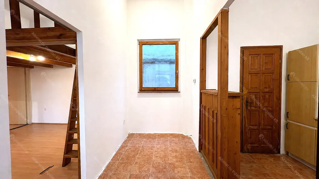 Kiadó albérlet 210000 Ft/hó áron: Budapest, XIII. kerület  Visegrádi utca. Mérete: 47 nm, 2 szobás | Alberlet.hu - 6709362