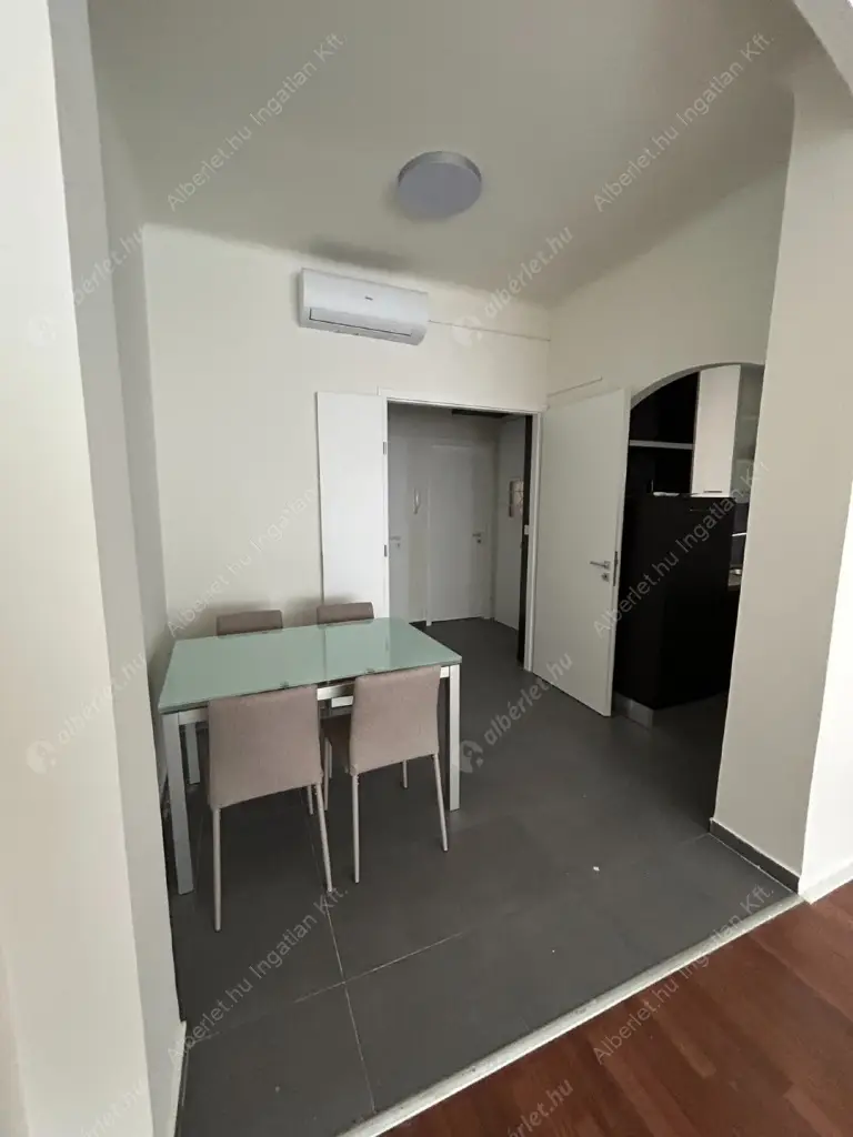 Kiadó albérlet 390000 Ft/hó áron: Budapest, XIII. kerület  Visegrádi utca. Mérete: 54 nm, 2 szobás | Alberlet.hu - 6635060