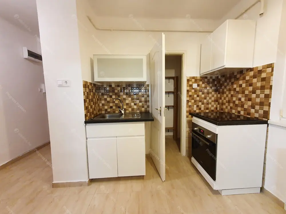 Kiadó albérlet 270000 Ft/hó áron: Budapest, XIII. kerület  Visegrádi utca. Mérete: 55 nm, 2 szobás | Alberlet.hu - 6650729