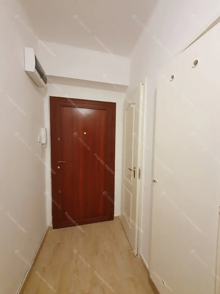 Kiadó albérlet 270000 Ft/hó áron: Budapest, XIII. kerület  Visegrádi utca. Mérete: 55 nm, 2 szobás | Alberlet.hu - 6650733